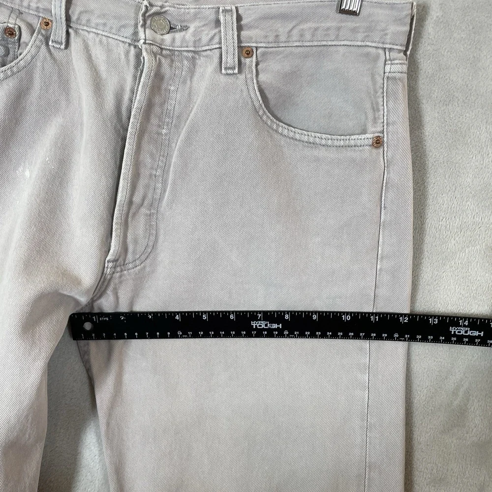 VTG Levi's 501 0648 Light Gray Denim Jeans Made in USA Men's 34x34 (fit 33x33)